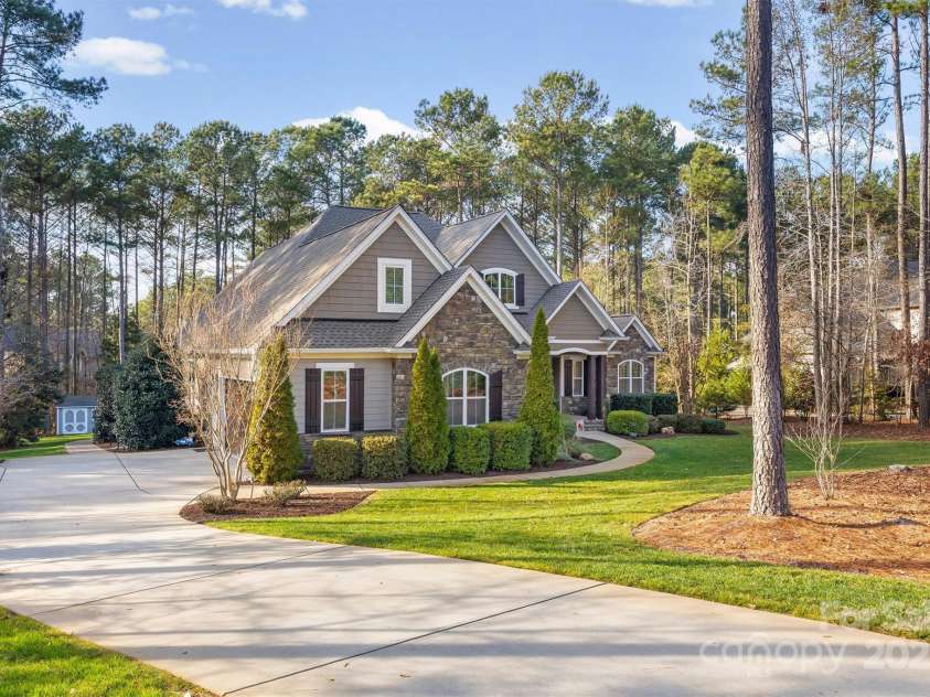 4221 Persimmon Road, Lancaster, SC 29720.  MLS# CAR4333671, YatesRealty ID 10839. 