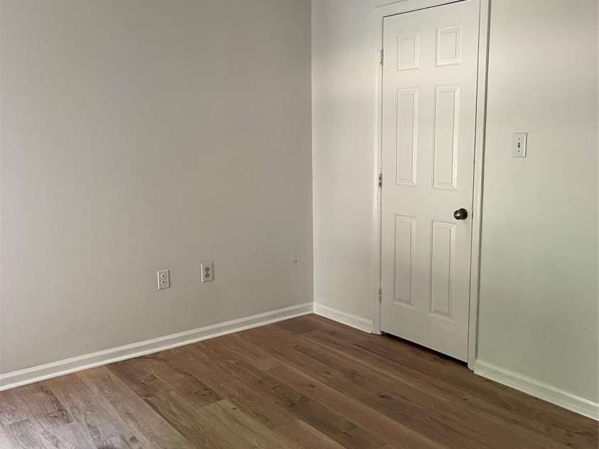 7201 Winery Lane, Charlotte, NC 28227.  MLS# CAR4174403, YatesRealty ID 1084. 2nd Bedroom