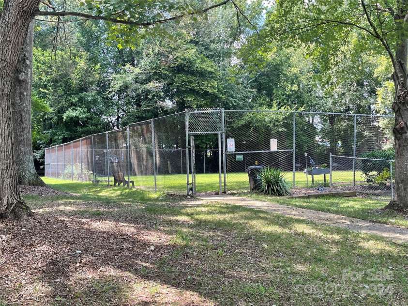 7201 Winery Lane, Charlotte, NC 28227.  MLS# CAR4174403, YatesRealty ID 1084. Fenced In Dog Park