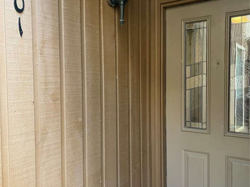 7201 Winery Lane, Charlotte, NC 28227.  MLS# CAR4174403, YatesRealty ID 1084. Welcome Home!