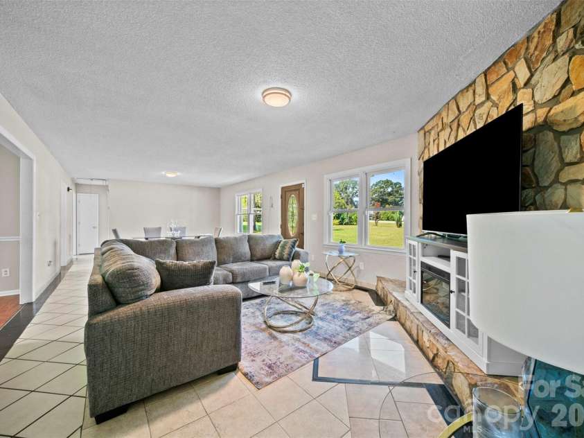 3014 Morgan Mill Road, Monroe, NC 28110.  MLS# CAR4420154, YatesRealty ID 10841. 
