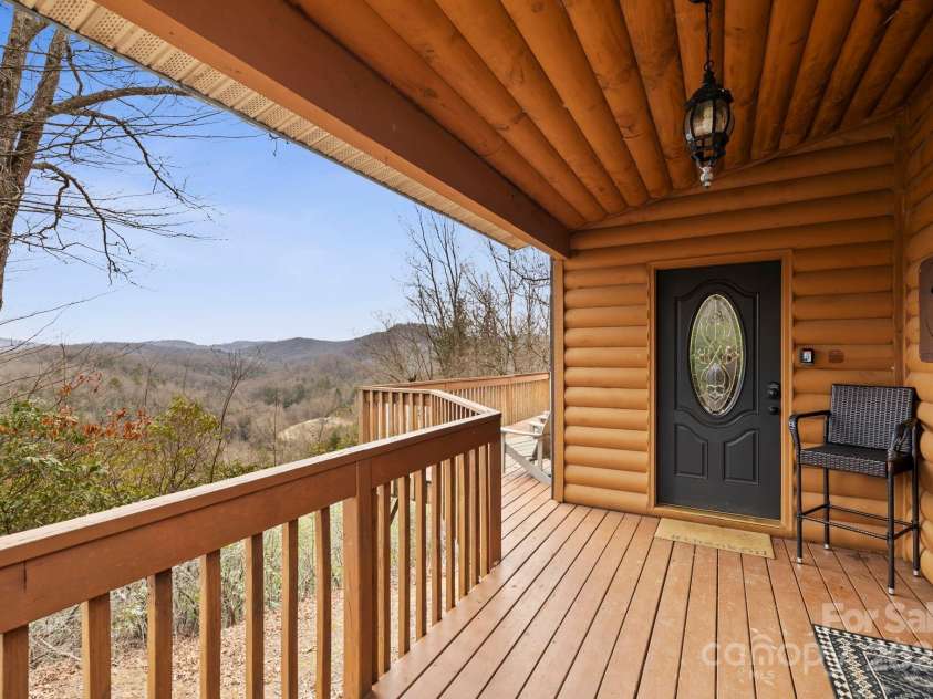 6500 Silversteen Road, Lake Toxaway, NC 28747.  MLS# CAR4238151, YatesRealty ID 10841. 