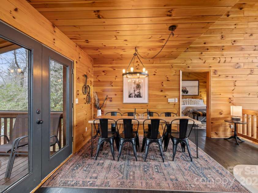 6500 Silversteen Road, Lake Toxaway, NC 28747.  MLS# CAR4238151, YatesRealty ID 10841. 