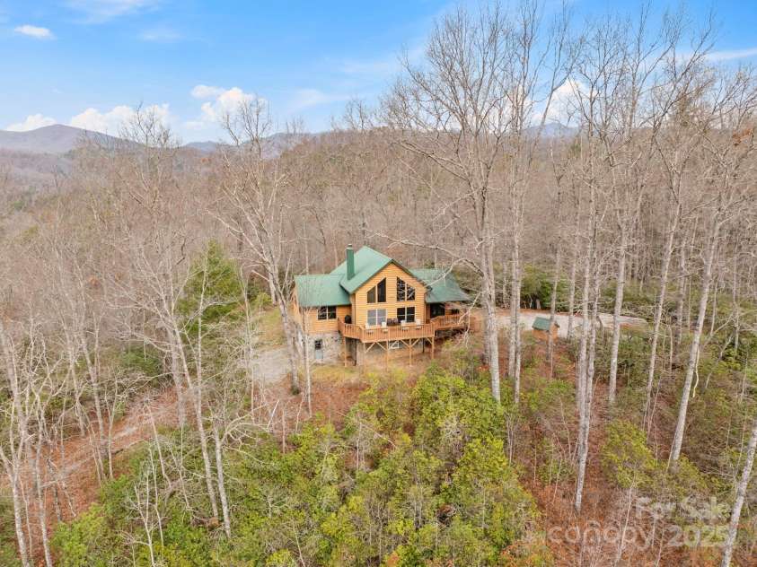 6500 Silversteen Road, Lake Toxaway, NC 28747.  MLS# CAR4238151, YatesRealty ID 10841. 
