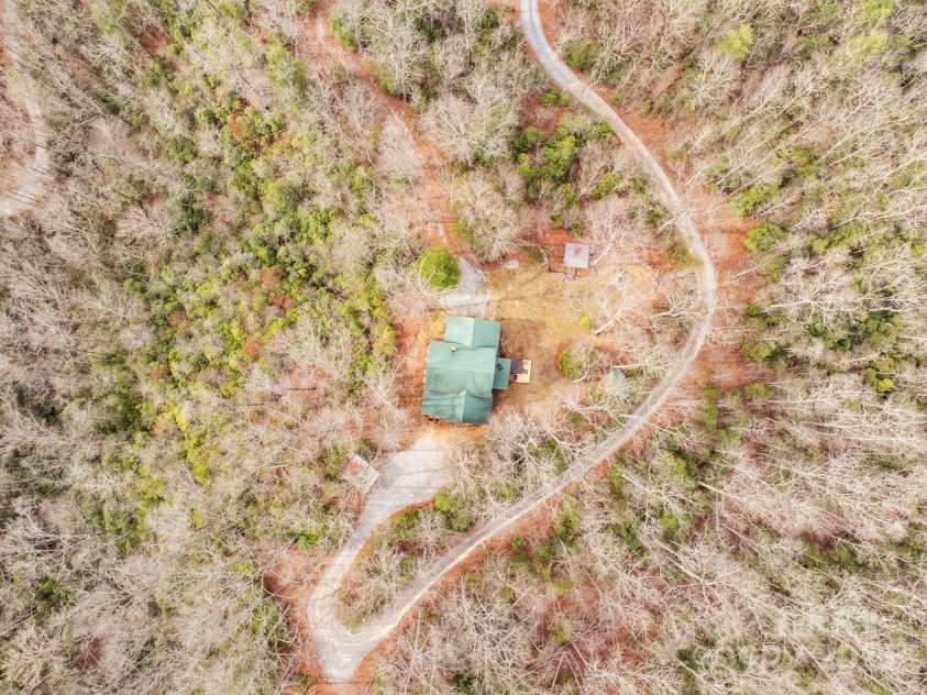 6500 Silversteen Road, Lake Toxaway, NC 28747.  MLS# CAR4238151, YatesRealty ID 10841. 