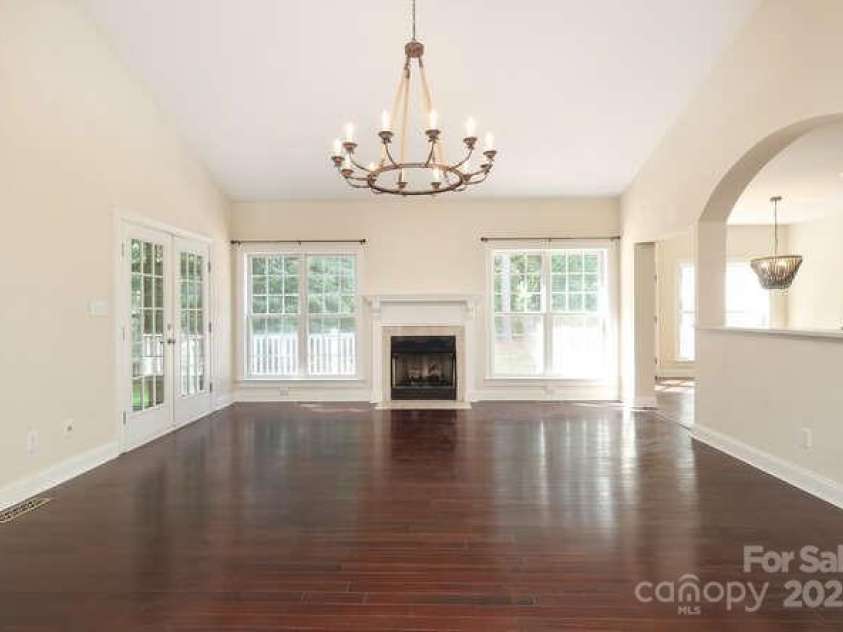 2587 Penngate Drive, Sherrills Ford, NC 28673.  MLS# CAR4301154, YatesRealty ID 10842. 