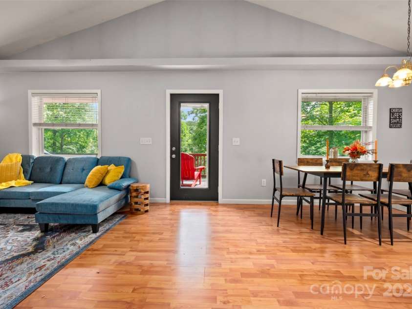 264 Oriole Drive, Lake Lure, NC 28746.  MLS# CAR4282998, YatesRealty ID 10842. 