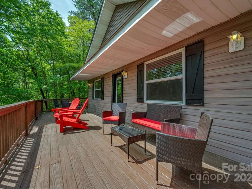 264 Oriole Drive, Lake Lure, NC 28746.  MLS# CAR4282998, YatesRealty ID 10842. 