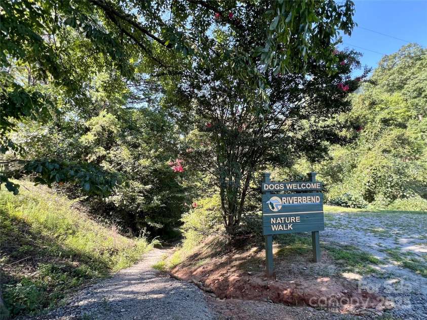 264 Oriole Drive, Lake Lure, NC 28746.  MLS# CAR4282998, YatesRealty ID 10842. 