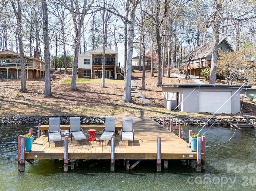 689 Emerald Shores Road, Mount Gilead, NC 27306.  MLS# CAR4361296, YatesRealty ID 10843. 