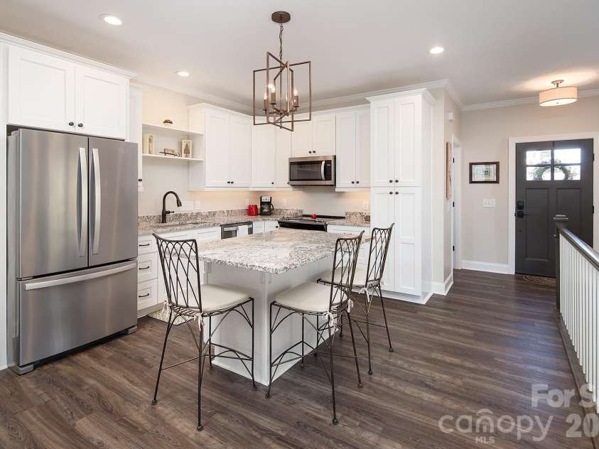 689 Emerald Shores Road, Mount Gilead, NC 27306.  MLS# CAR4361296, YatesRealty ID 10843. 