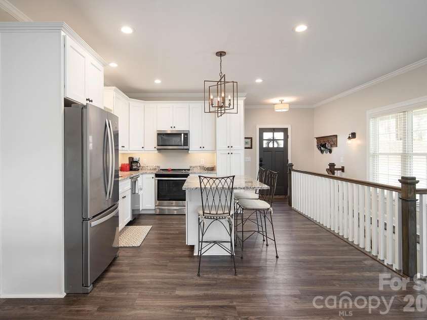 689 Emerald Shores Road, Mount Gilead, NC 27306.  MLS# CAR4361296, YatesRealty ID 10843. 