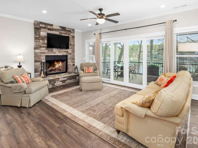 689 Emerald Shores Road, Mount Gilead, NC 27306.  MLS# CAR4361296, YatesRealty ID 10843. 