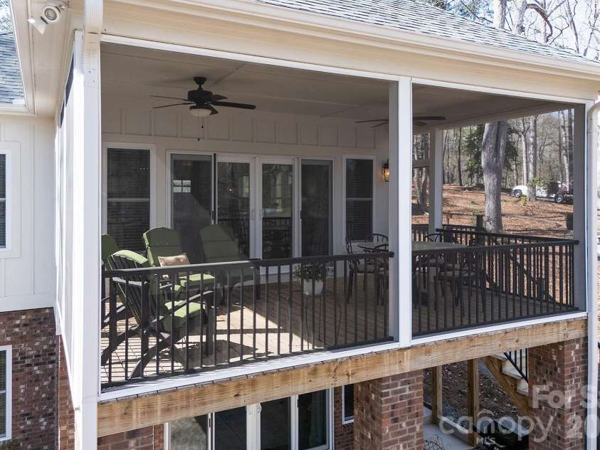 689 Emerald Shores Road, Mount Gilead, NC 27306.  MLS# CAR4361296, YatesRealty ID 10843. 
