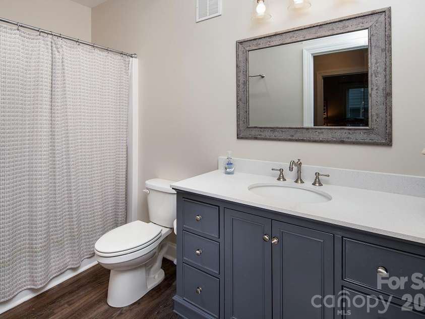 689 Emerald Shores Road, Mount Gilead, NC 27306.  MLS# CAR4361296, YatesRealty ID 10843. 