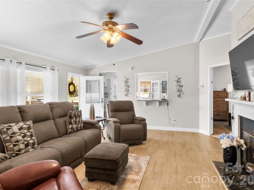 6004 Aaron Lane, Hamptonville, NC 27020.  MLS# CAR4367317, YatesRealty ID 10844. 