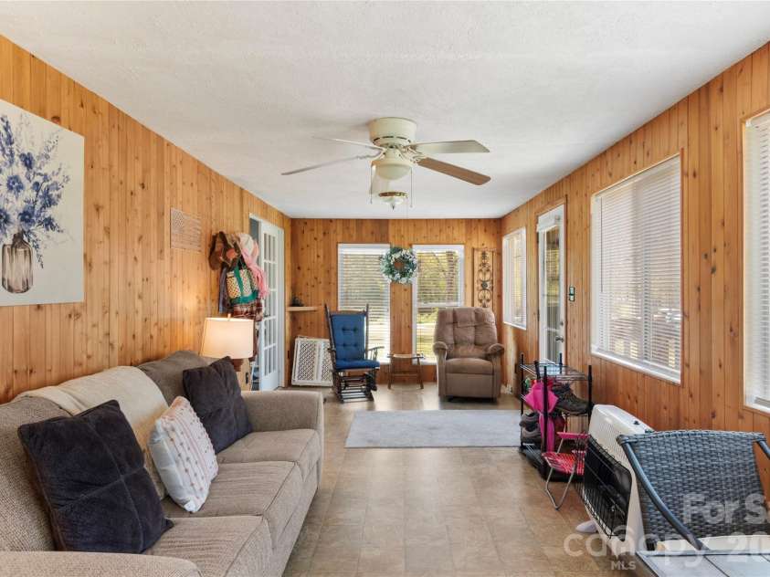 6004 Aaron Lane, Hamptonville, NC 27020.  MLS# CAR4367317, YatesRealty ID 10844. 