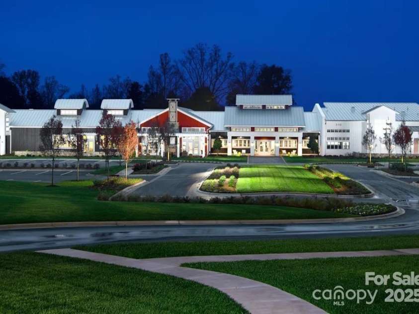 6296 Raven Rock Drive, Denver, NC 28037.  MLS# CAR4195709, YatesRealty ID 10844. TWIN MILLS CLUB