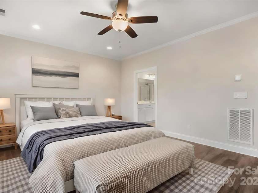 6296 Raven Rock Drive, Denver, NC 28037.  MLS# CAR4195709, YatesRealty ID 10844. VIRTUALLY STAGED MASTER BEDROOM