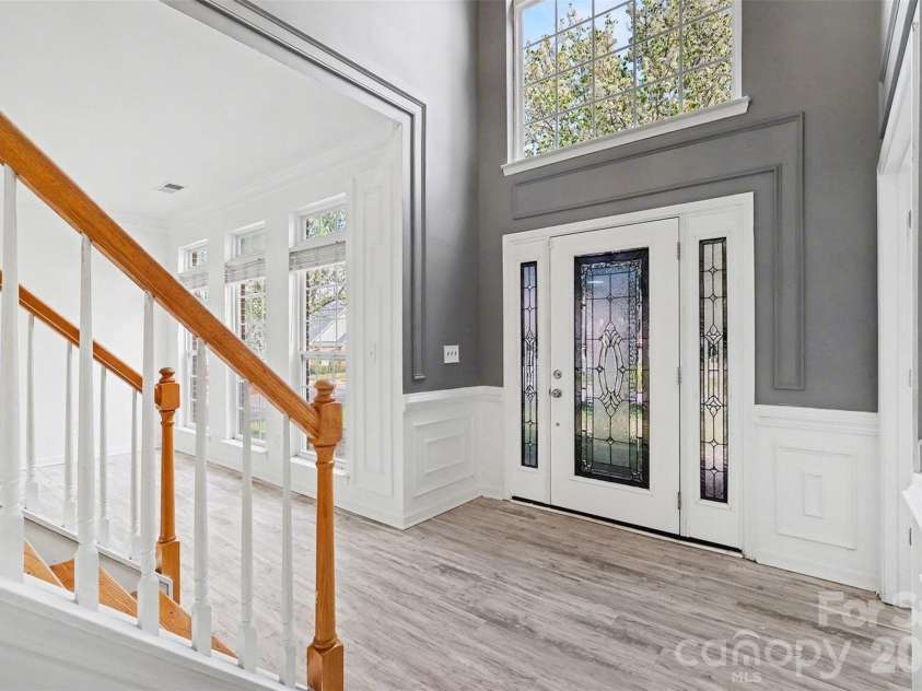 2529 Waters Vista Circle, Charlotte, NC 28213.  MLS# CAR4359725, YatesRealty ID 10845. 