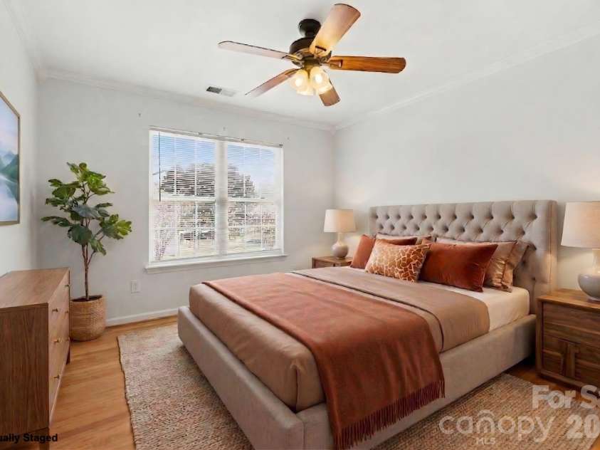 2529 Waters Vista Circle, Charlotte, NC 28213.  MLS# CAR4359725, YatesRealty ID 10845. 
