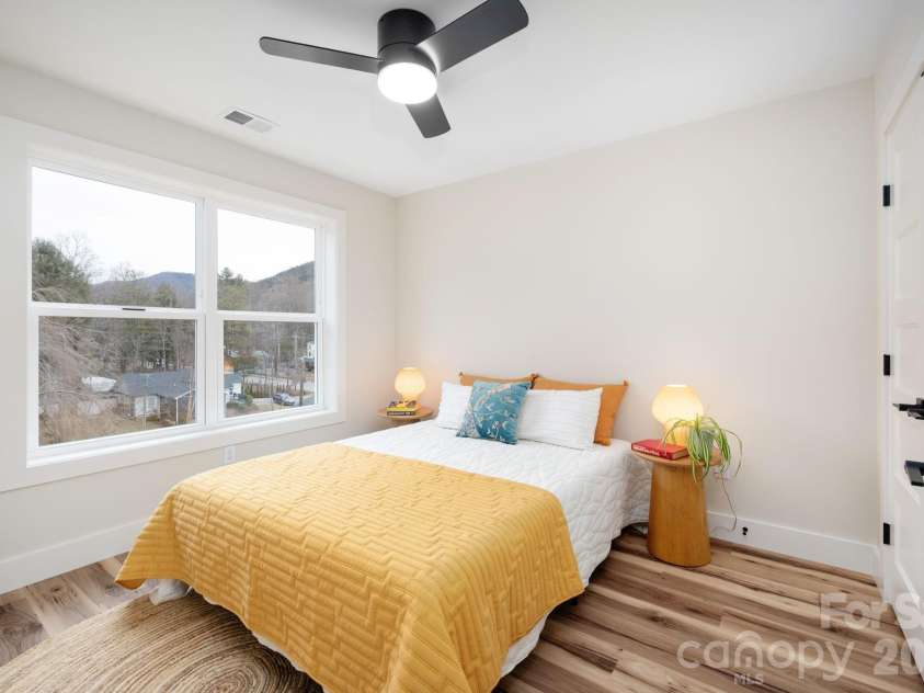 207 Ferrell Lane, Black Mountain, NC 28711.  MLS# CAR4344334, YatesRealty ID 10847. 3rd Bedroom-Upstairs