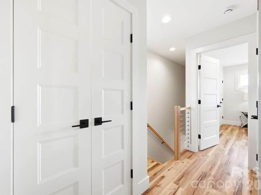 207 Ferrell Lane, Black Mountain, NC 28711.  MLS# CAR4344334, YatesRealty ID 10847. Upstairs 