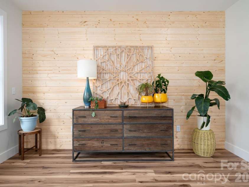 207 Ferrell Lane, Black Mountain, NC 28711.  MLS# CAR4344334, YatesRealty ID 10847. Wooden Accent Wall