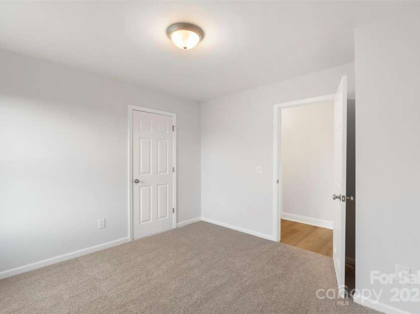 423 N Caldwell Street, Salisbury, NC 28144.  MLS# CAR4232077, YatesRealty ID 10849. 