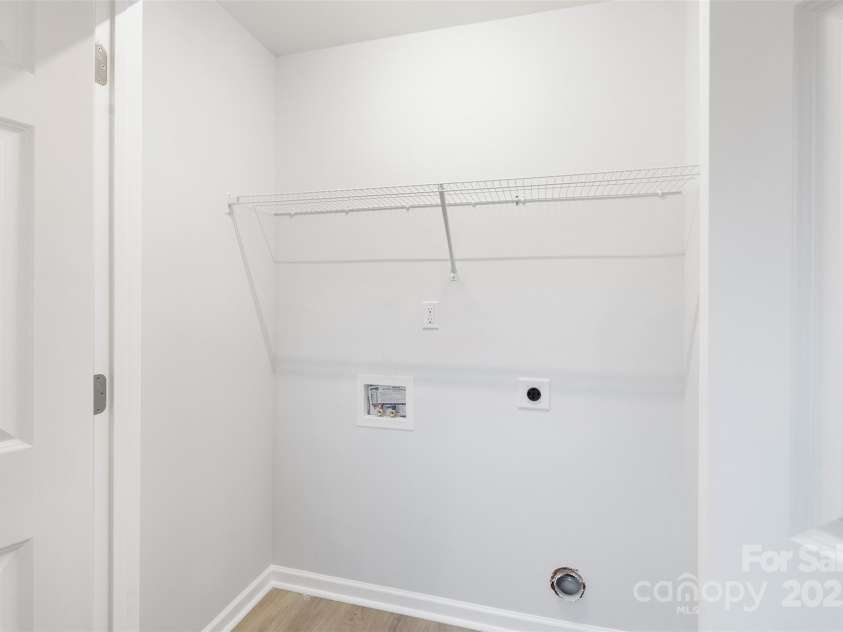 423 N Caldwell Street, Salisbury, NC 28144.  MLS# CAR4232077, YatesRealty ID 10849. 