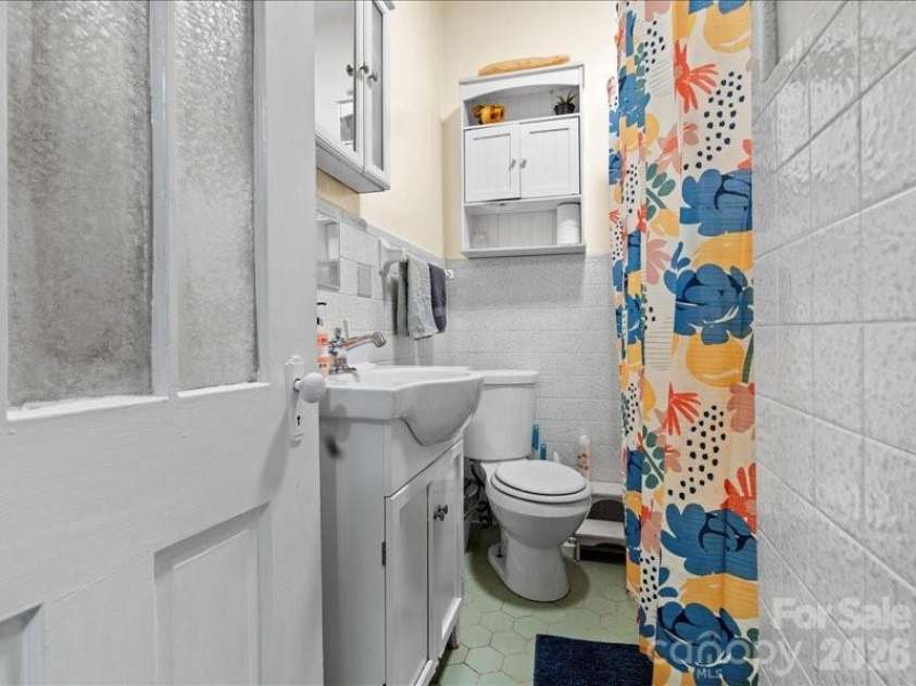 430 3rd Street, Cheraw, SC 29520.  MLS# CAR4357330, YatesRealty ID 10849. 