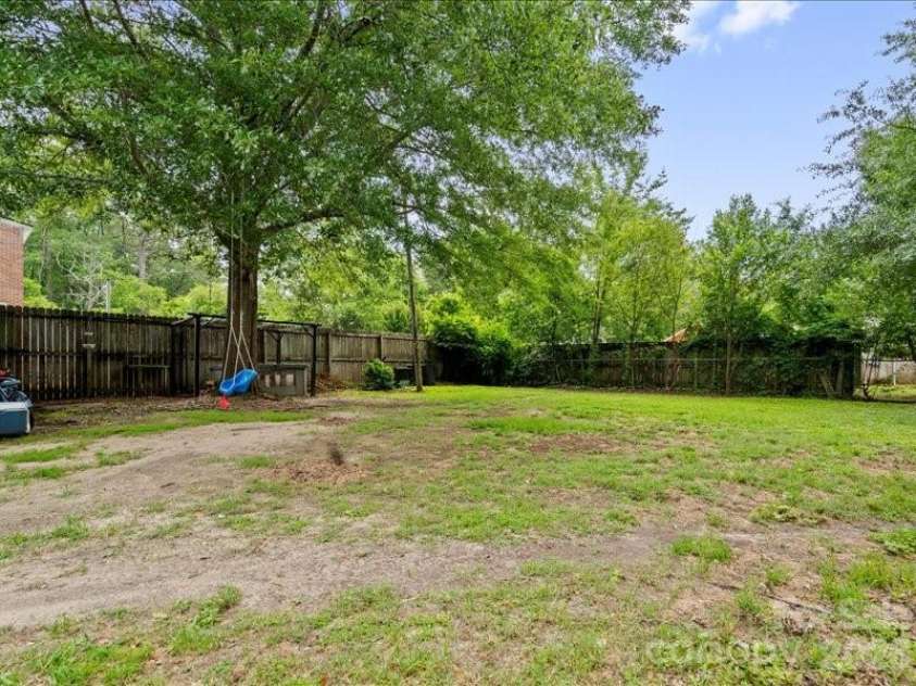 430 3rd Street, Cheraw, SC 29520.  MLS# CAR4357330, YatesRealty ID 10849. 
