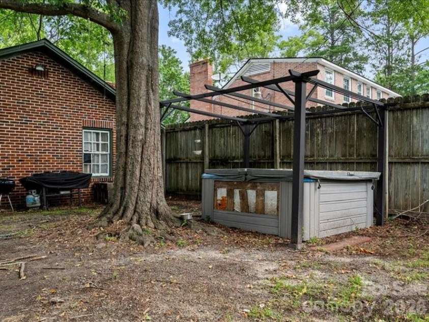430 3rd Street, Cheraw, SC 29520.  MLS# CAR4357330, YatesRealty ID 10849. 