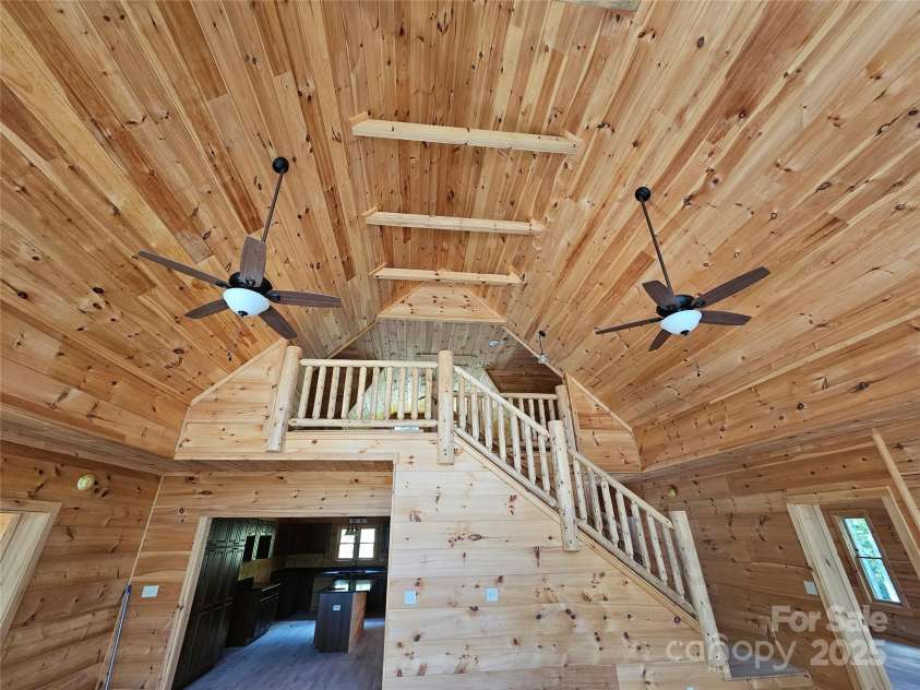 266 Potomac Falls Drive, Black Mountain, NC 28711.  MLS# CAR4293950, YatesRealty ID 1085. 