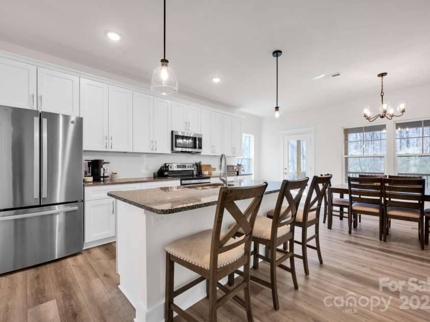 320 Heritage Place, Mooresville, NC 28115.  MLS# CAR4226618, YatesRealty ID 10850. 