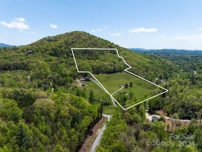 103 Maynards Way, Hendersonville, NC 28792.  MLS# CAR4165451, YatesRealty ID 10851. 31.19 Acres