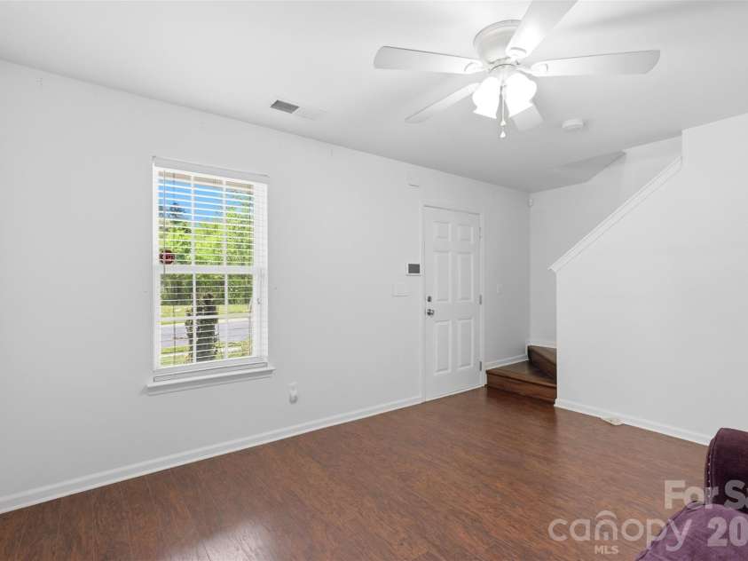 10314 Seedling Lane, Charlotte, NC 28214.  MLS# CAR4366627, YatesRealty ID 10851. 