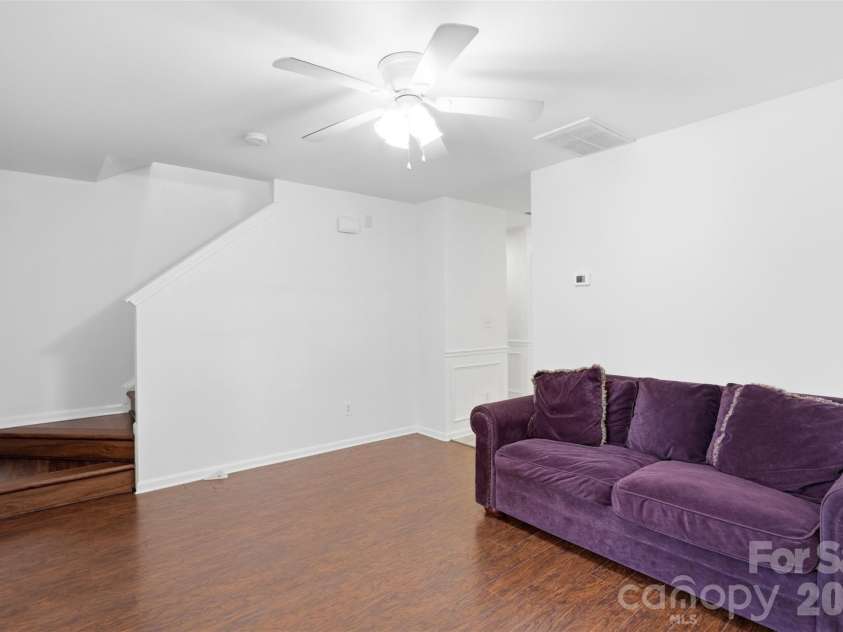 10314 Seedling Lane, Charlotte, NC 28214.  MLS# CAR4366627, YatesRealty ID 10851. 