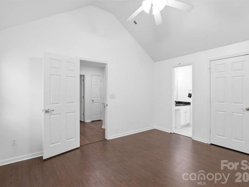 10314 Seedling Lane, Charlotte, NC 28214.  MLS# CAR4366627, YatesRealty ID 10851. 