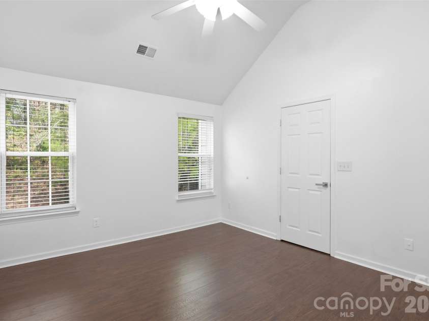 10314 Seedling Lane, Charlotte, NC 28214.  MLS# CAR4366627, YatesRealty ID 10851. 