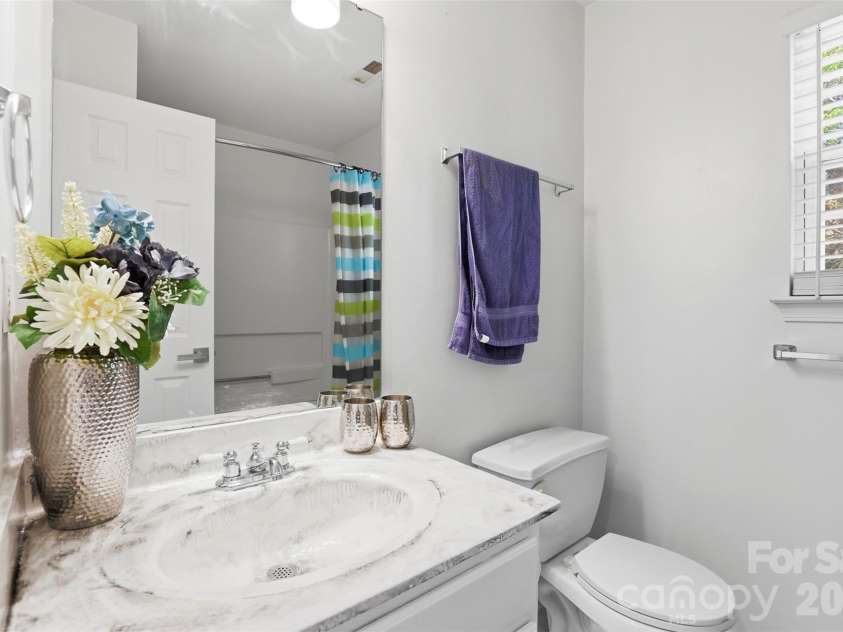 10314 Seedling Lane, Charlotte, NC 28214.  MLS# CAR4366627, YatesRealty ID 10851. 