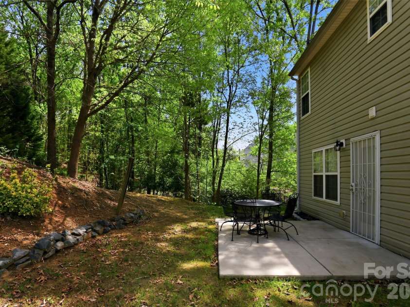 10314 Seedling Lane, Charlotte, NC 28214.  MLS# CAR4366627, YatesRealty ID 10851. 