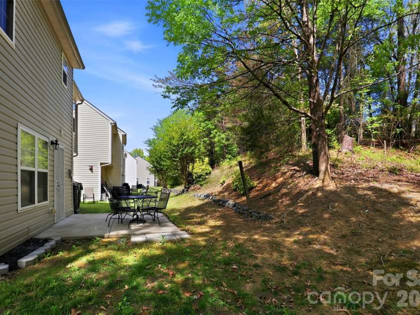 10314 Seedling Lane, Charlotte, NC 28214.  MLS# CAR4366627, YatesRealty ID 10851. 