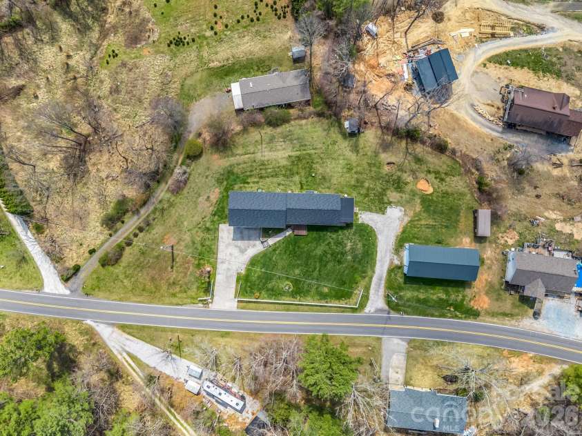 1086 Carters Ridge Road, Spruce Pine, NC 28777.  MLS# CAR4351879, YatesRealty ID 10853. Aerial View