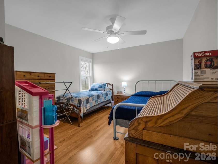 1086 Carters Ridge Road, Spruce Pine, NC 28777.  MLS# CAR4351879, YatesRealty ID 10853. Bedroom 3