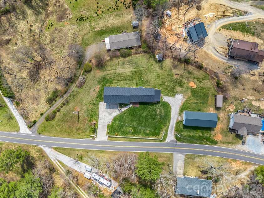 1086 Carters Ridge Road, Spruce Pine, NC 28777.  MLS# CAR4406527, YatesRealty ID 10853. Aerial View