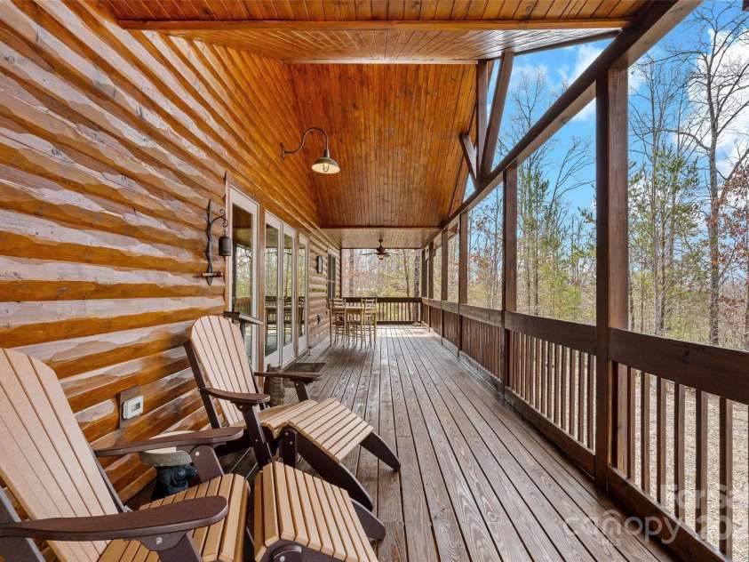 62 Bear Cliff Drive, Nebo, NC 28761.  MLS# CAR4211845, YatesRealty ID 10853. 