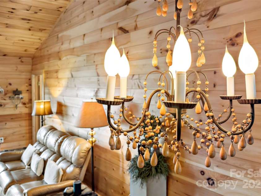 62 Bear Cliff Drive, Nebo, NC 28761.  MLS# CAR4211845, YatesRealty ID 10853. 