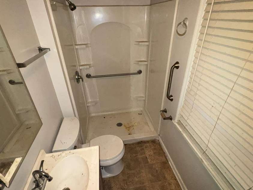 518 Glenn Street, Chester, SC 29706.  MLS# CAR4219425, YatesRealty ID 10854. 