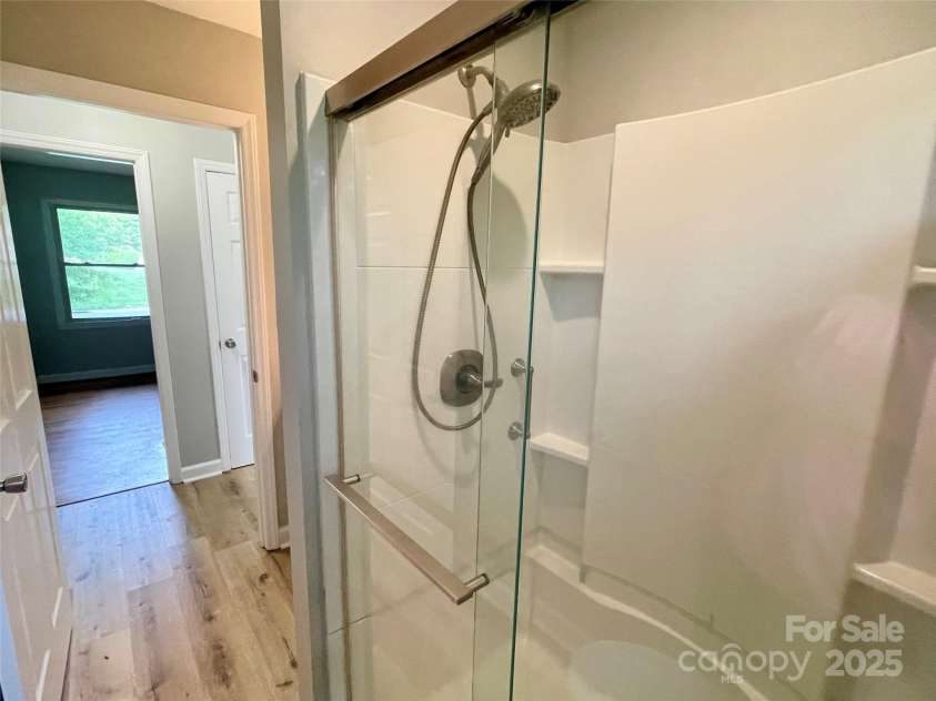 601 Scottsbrook Drive, Charlotte, NC 28213.  MLS# CAR4251801, YatesRealty ID 10855. 